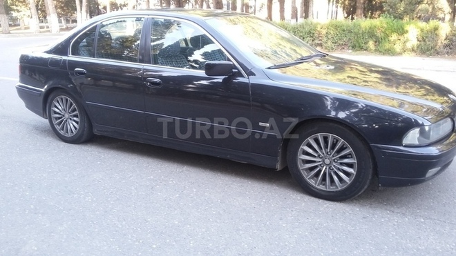 BMW 523 1996, 160,000 km - 2.5 l - Sumqayıt