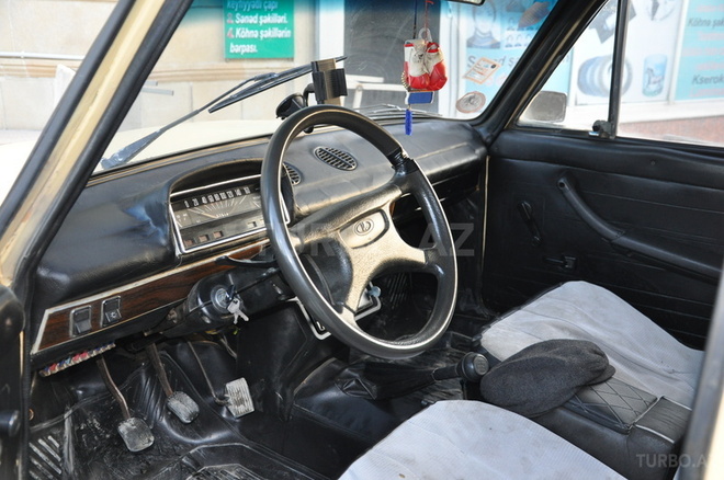 LADA (VAZ) 21011 1982, 200,000 km - 1.3 l - Bakı