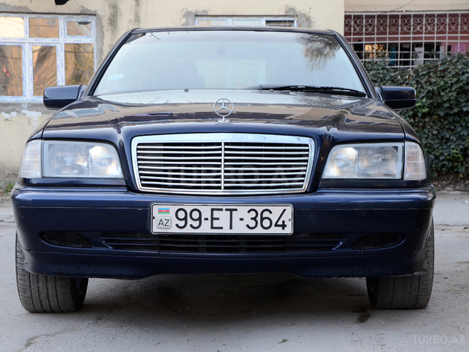 Mercedes C 200 2000, 200,000 km - 2.0 l - Sumqayıt