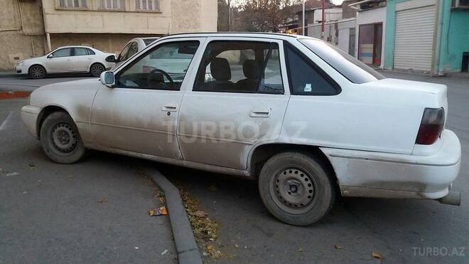 Daewoo Nexia 1997, 200,000 km - 1.5 l - Bakı