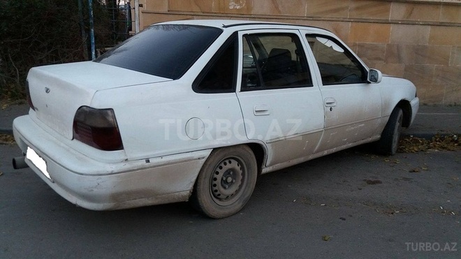 Daewoo Nexia 1997, 200,000 km - 1.5 l - Bakı