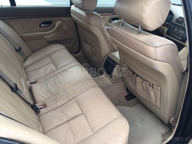 BMW 523 1996, 240,000 km - 2.5 l - Sumqayıt