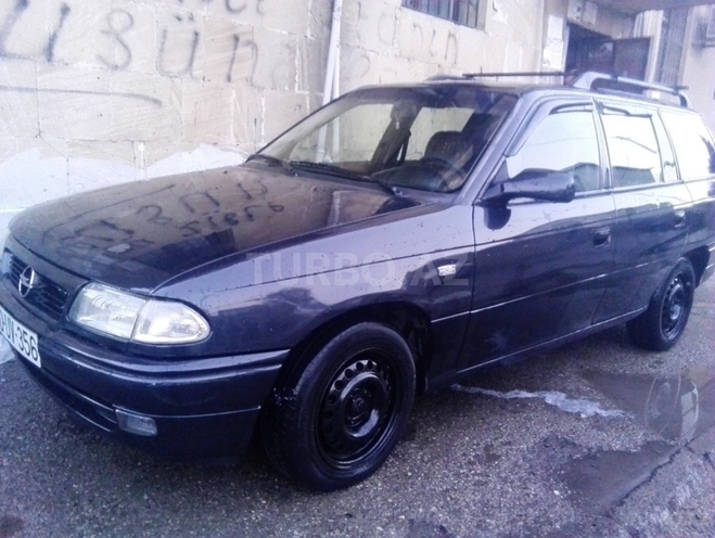 Opel Astra 1997, 420,000 km - 1.6 л - Bakı