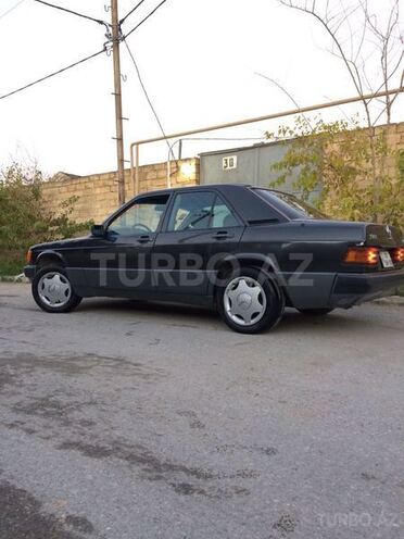 Mercedes 190 1988, 560,000 km - 2.0 l - Bakı