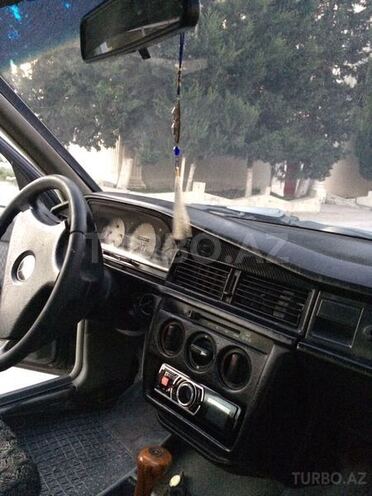 Mercedes 190 1988, 560,000 km - 2.0 l - Bakı