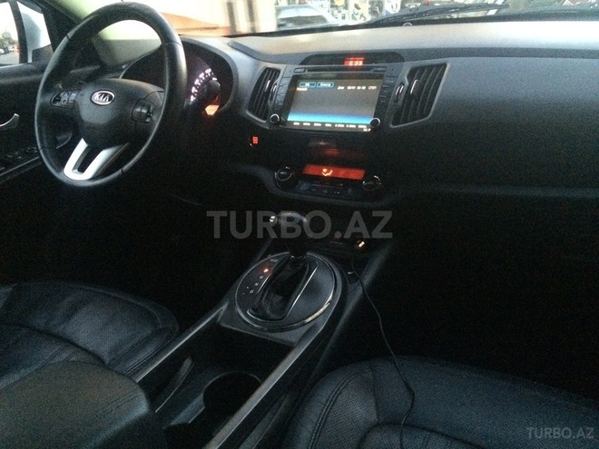 Kia Sportage 2011, 110,000 km - 2.4 l - Bakı