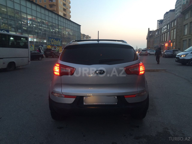 Kia Sportage 2011, 110,000 km - 2.4 l - Bakı