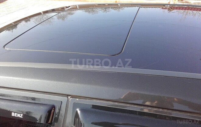 Mercedes E 220 1994, 280,000 km - 2.2 l - Astara