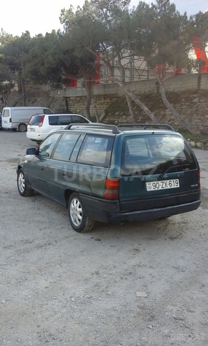 Opel Astra 1995, 2,900,000 km - 1.6 l - Bakı