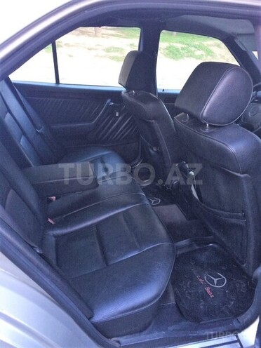 Mercedes C 220 1995, 230,000 km - 2.2 л - Bakı