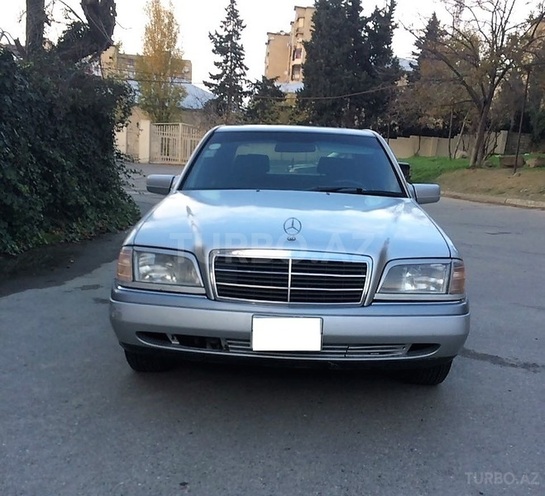 Mercedes C 220 1995, 230,000 km - 2.2 л - Bakı