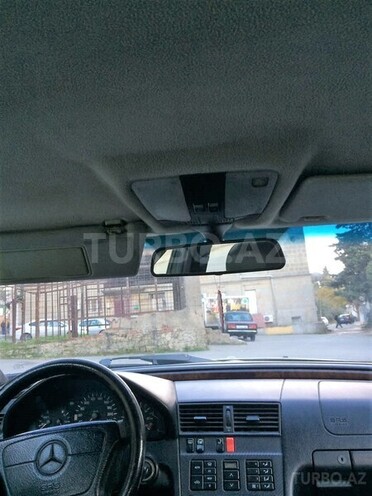 Mercedes C 220 1995, 230,000 km - 2.2 л - Bakı