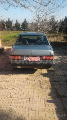 Mercedes 190 1992, 290,000 km - 1.8 l - Bakı