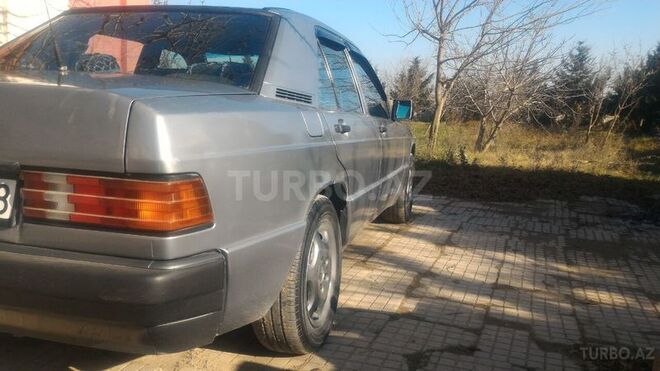 Mercedes 190 1992, 290,000 km - 1.8 l - Bakı