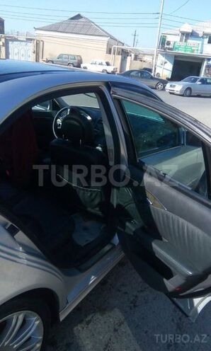 Mercedes E 240 2002, 183,000 km - 2.6 l - Bakı