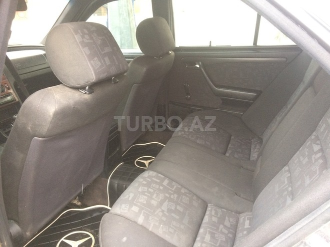 Mercedes C 200 1996, 182,345 km - 1.8 l - Xırdalan