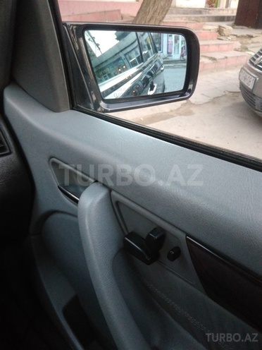 Mercedes C 230 1999, 150,000 km - 2.3 l - Bakı