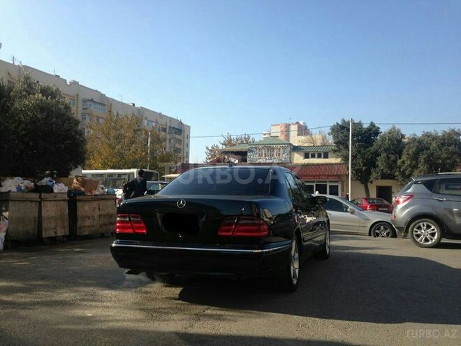 Mercedes E 320 2000, 220,000 km - 3.2 l - Bakı