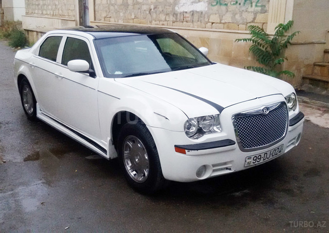 Chrysler 300C 2005, 200,000 km - 3.5 l - Bakı