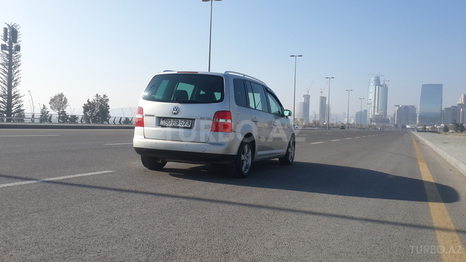 Volkswagen Touran 2005, 2,160,000 km - 0.2 l - Bakı