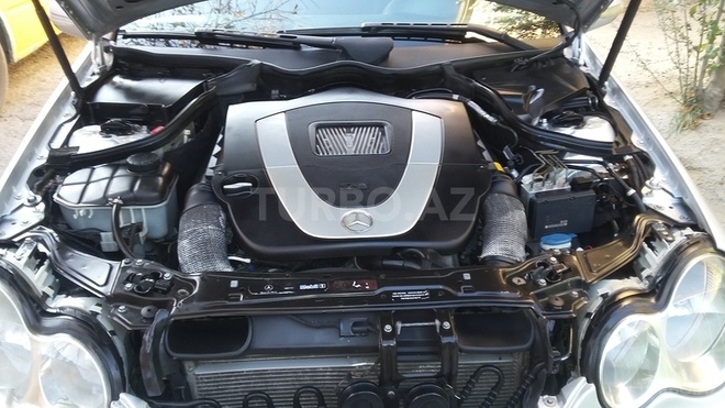 Mercedes C 230 2005, 250,000 km - 2.5 l - Bakı