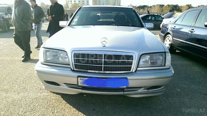 Mercedes C 220 1998, 300,000 km - 2.2 l - Bakı