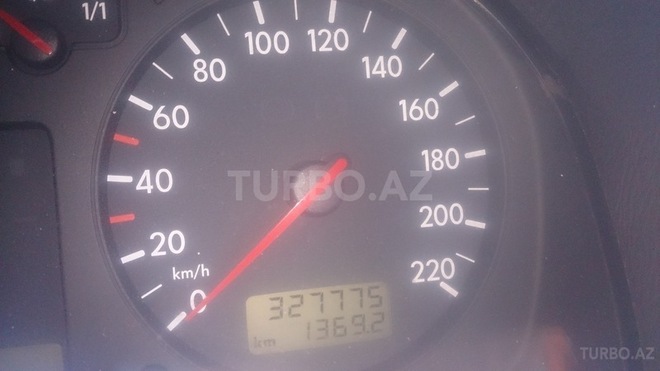 Volkswagen Golf 1997, 380,000 km - 1.9 l - Xırdalan