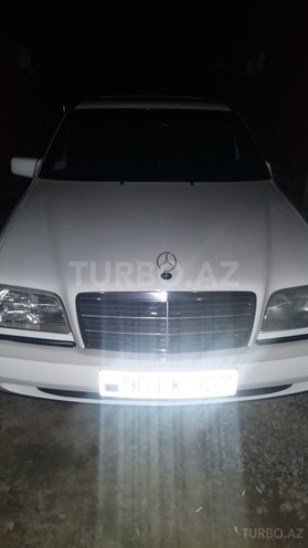 Mercedes C 220 1996, 286,000 km - 2.2 l - Bakı