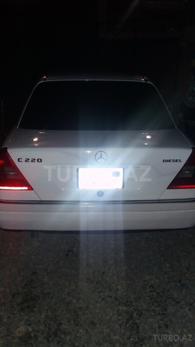 Mercedes C 220 1996, 286,000 km - 2.2 l - Bakı