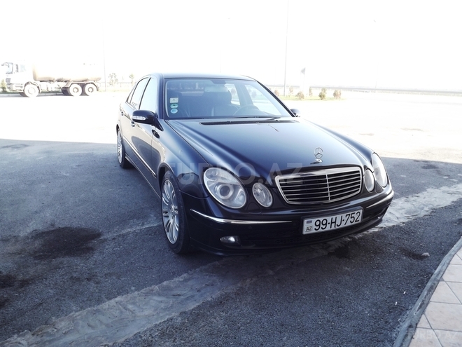 Mercedes E 220 2005, 190,000 km - 2.2 л - Salyan