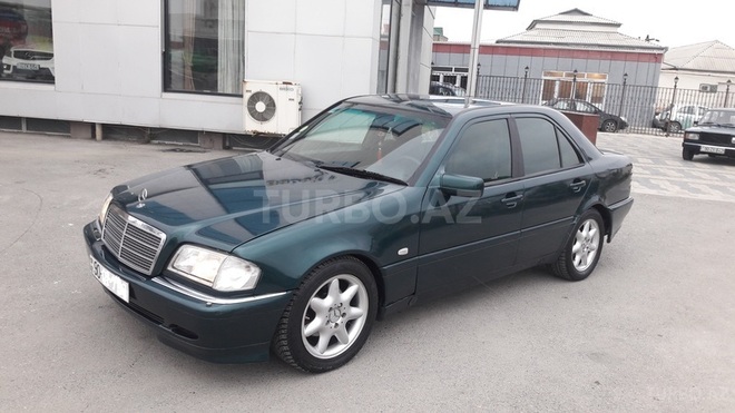 Mercedes C 180 1997, 320,000 km - 1.8 l - Bakı
