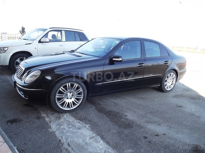 Mercedes E 220 2005, 190,000 km - 2.2 л - Salyan
