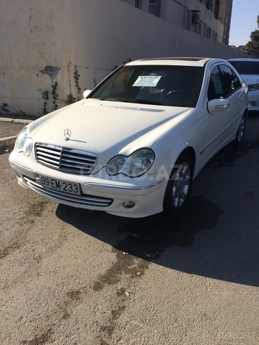 Mercedes C 240 2004, 214,809 km - 2.6 л - Bakı