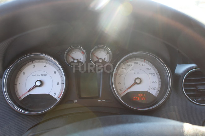 Peugeot 308 2008, 80,000 km - 1.6 l - Bakı