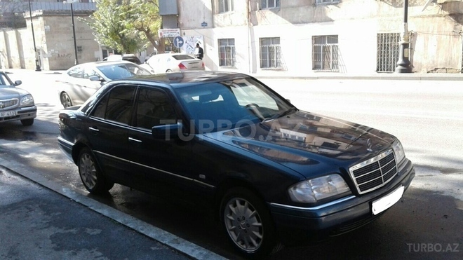 Mercedes C 180 1997, 356,000 km - 1.8 l - Bakı