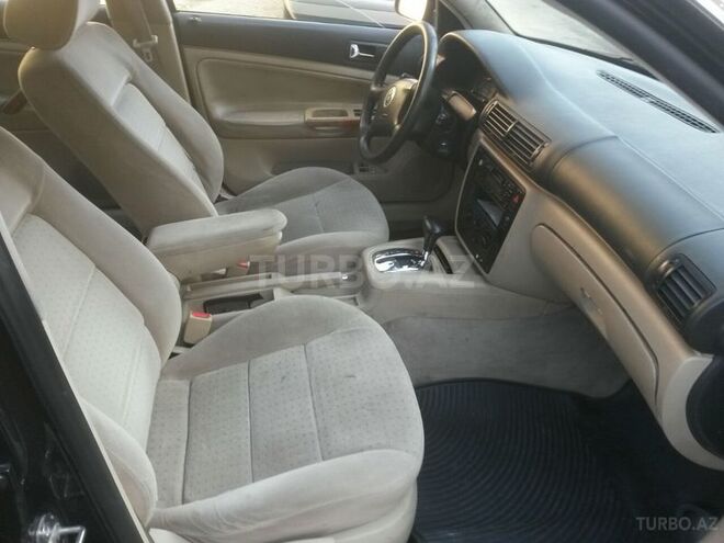 Volkswagen Passat 2000, 180,000 km - 1.8 l - Bakı
