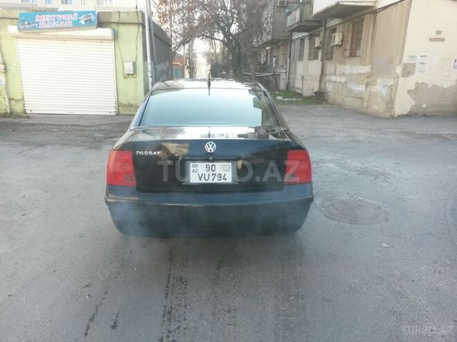 Volkswagen Passat 2000, 180,000 km - 1.8 l - Bakı