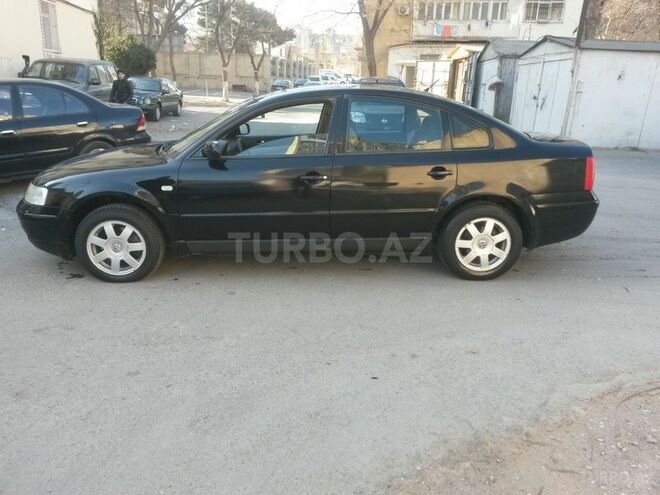 Volkswagen Passat 2000, 180,000 km - 1.8 l - Bakı
