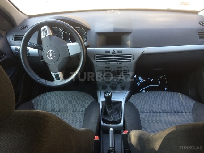 Opel Astra 2009, 120,000 km - 1.7 l - Bakı