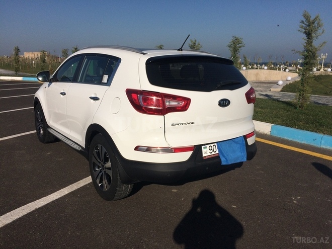 Kia Sportage 2011, 111,700 km - 2.4 l - Sumqayıt
