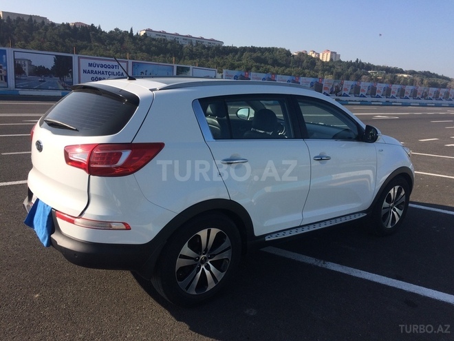 Kia Sportage 2011, 111,700 km - 2.4 l - Sumqayıt