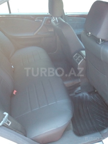 Mercedes E 240 2000, 200,000 km - 2.6 l - Bakı