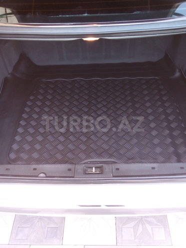 Mercedes E 240 2000, 200,000 km - 2.6 l - Bakı