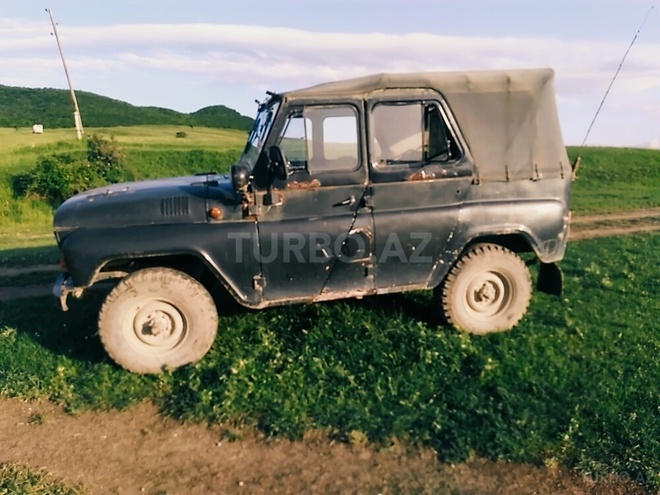 UAZ 31512 1988, 100,000 km - 2.0 l - Gəncə