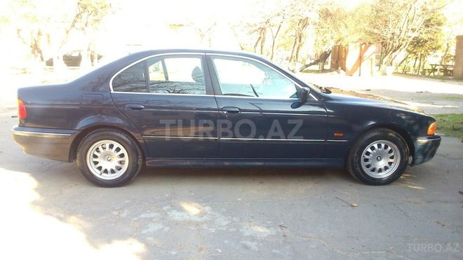 BMW 523 1997, 220,000 km - 2.5 л - Sumqayıt