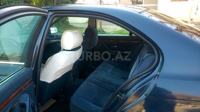 BMW 523 1997, 220,000 km - 2.5 л - Sumqayıt