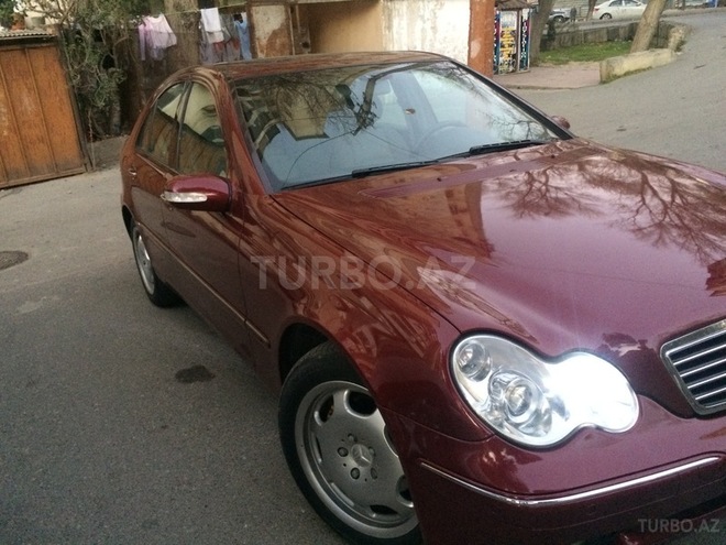 Mercedes C 180 2003, 168,686 km - 1.8 l - Bakı