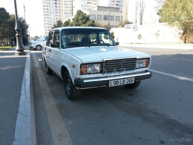 LADA (VAZ) 2107 2011, 145,000 km - 1.6 л - Bakı
