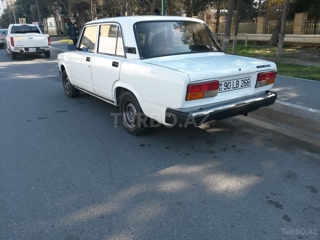 LADA (VAZ) 2107 2011, 145,000 km - 1.6 л - Bakı