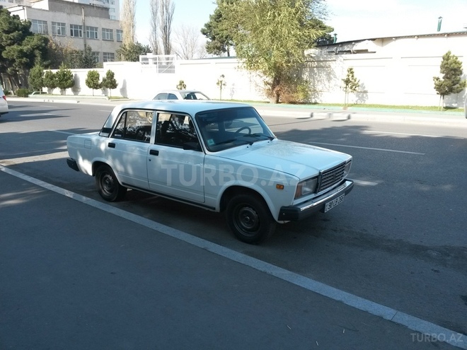 LADA (VAZ) 2107 2011, 145,000 km - 1.6 л - Bakı